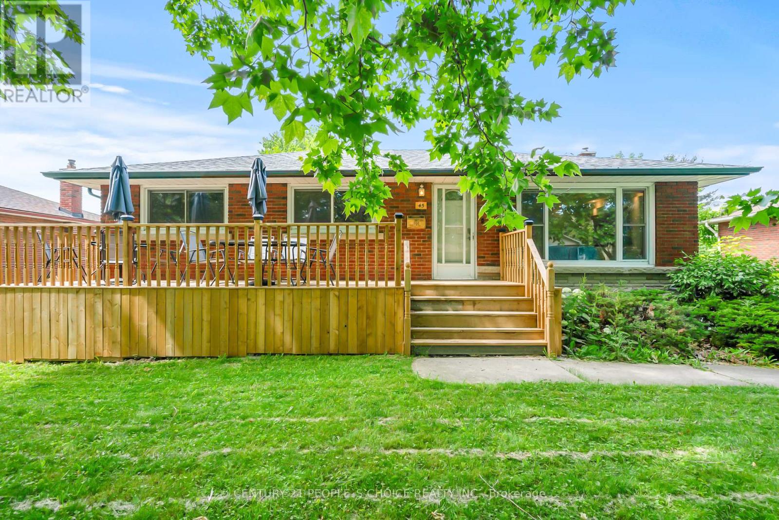 45 Chestnut St W, St. Catharines, ON L2T 2E5
