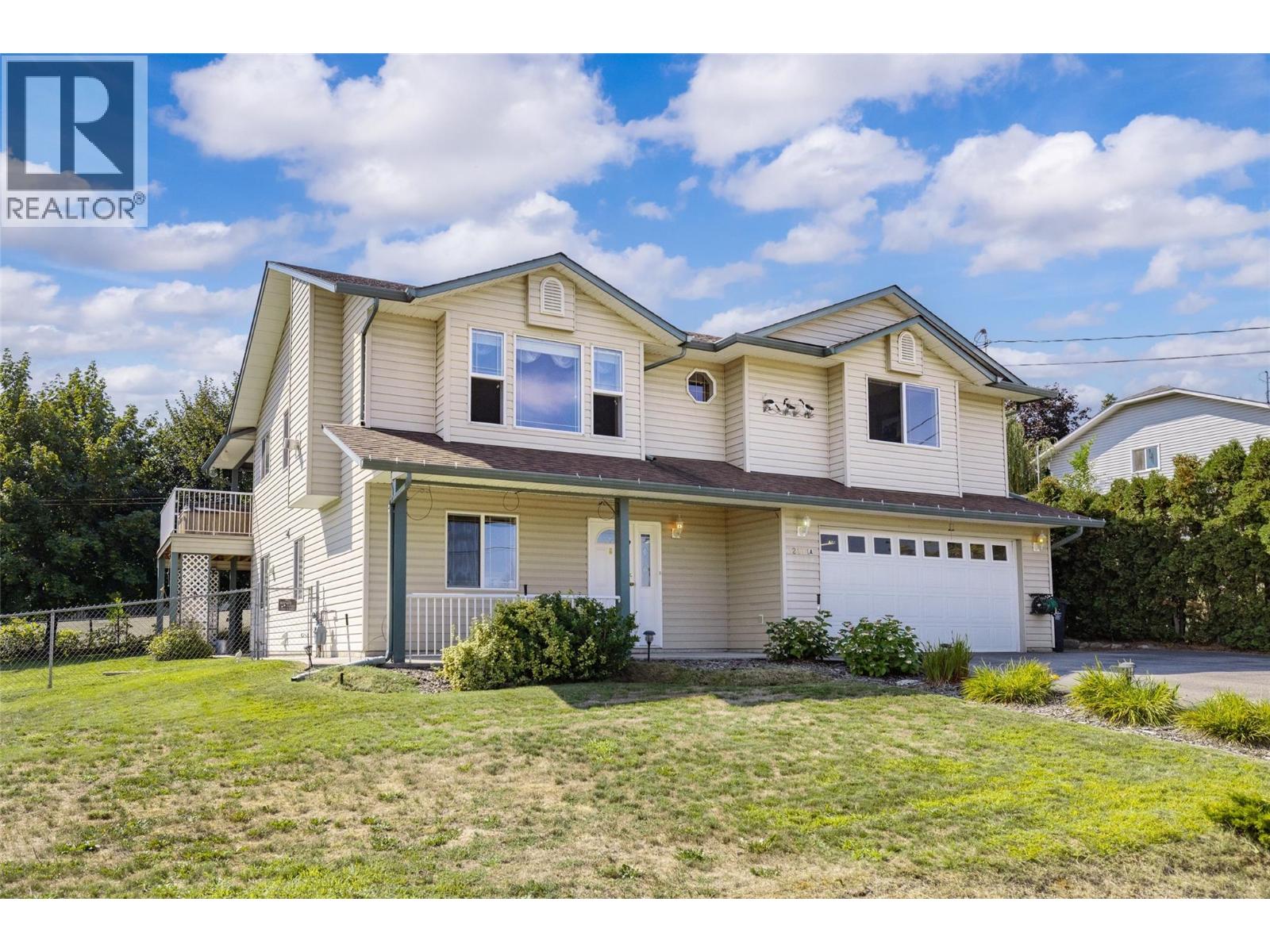 2171 Amundsen Rd, Lake Country, BC V4V 1J1