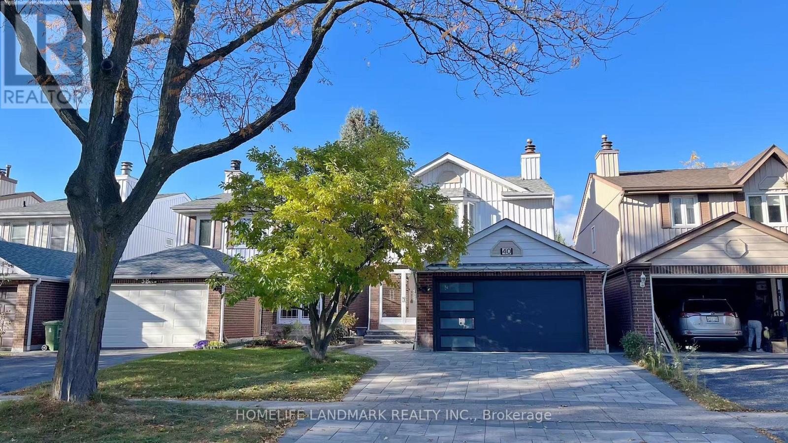 40 Belinda Sq, Toronto, ON M1W 3M2