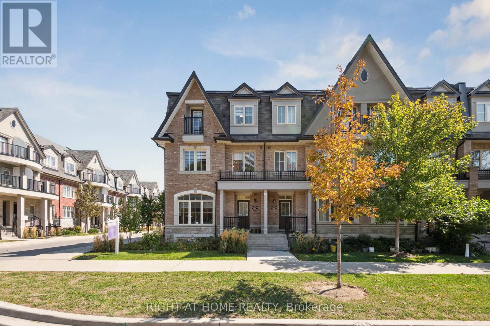 14 1255 Bridletowne Cir, Toronto, ON M1W 3S4