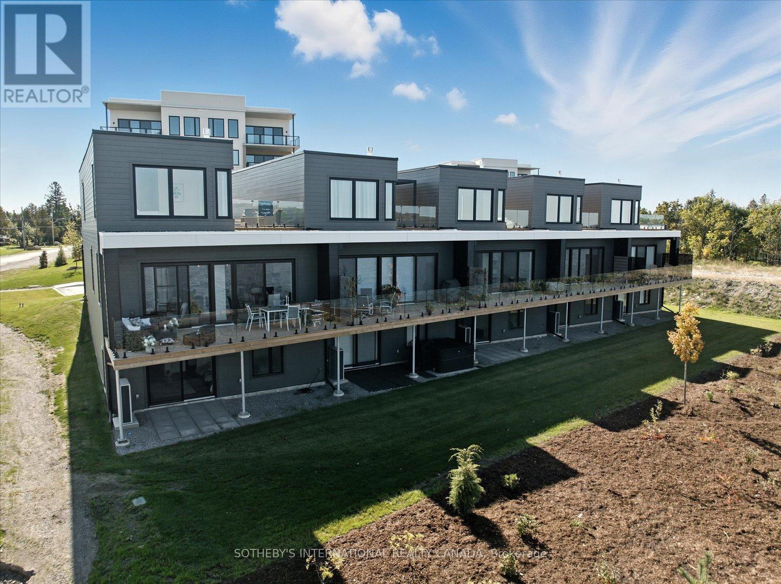 17 19b West St N St, Kawartha Lakes Fenelon Falls, ON K0M 1N0