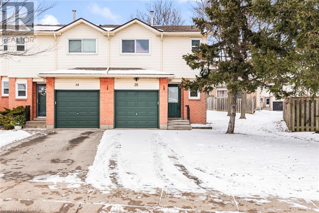 14 Derby Street Unit 35, Hamilton, ON L8W 3T5