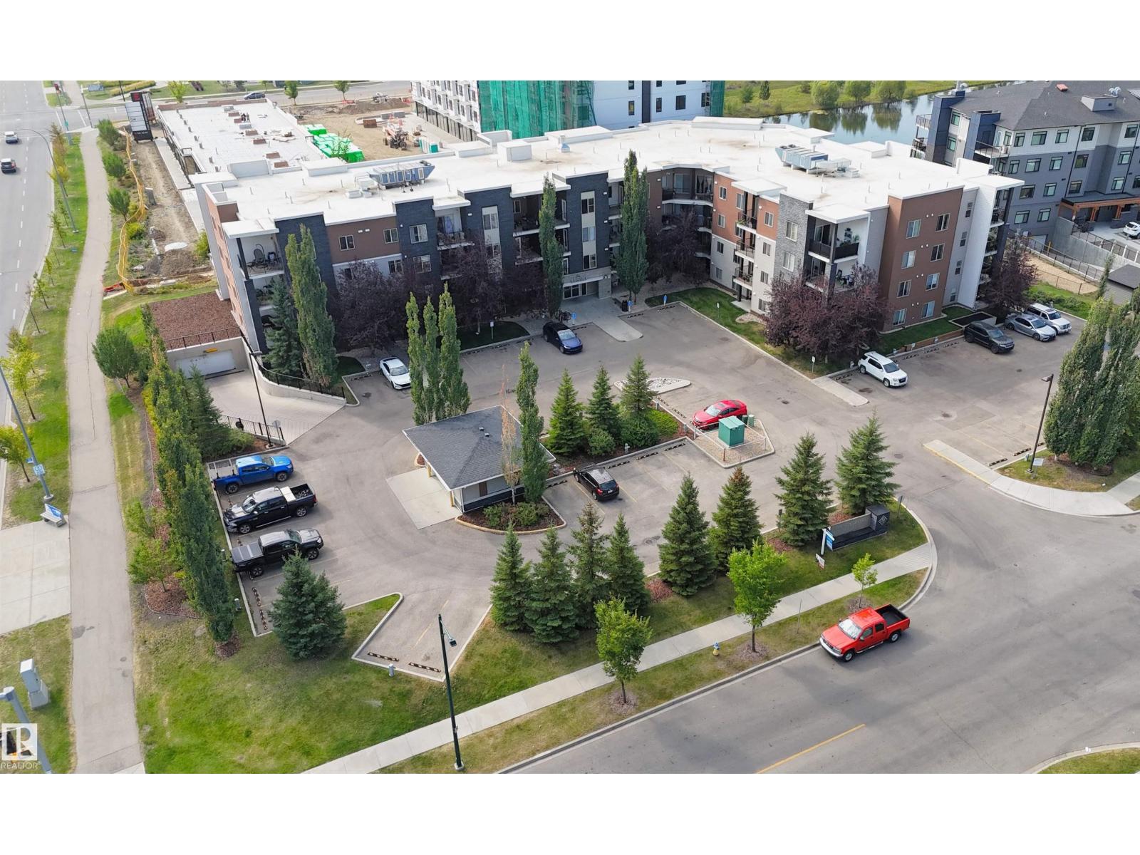 11803 22 Avenue Southwest #101, Edmonton, AB T6W 2R9