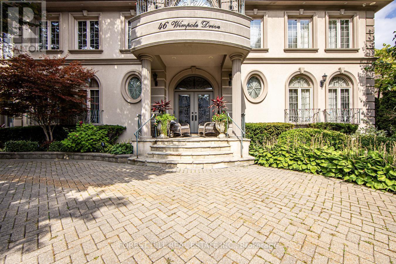 46 Wimpole Dr, Toronto, ON M2L 2L3