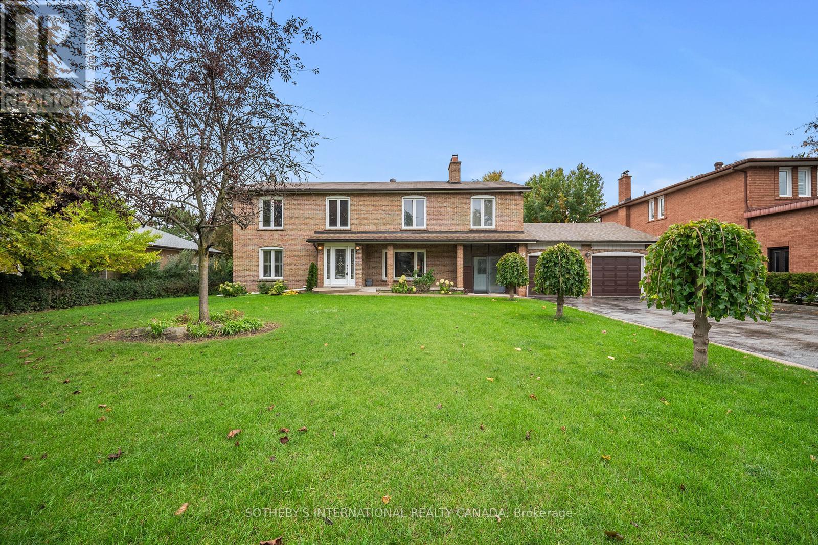 55 Hillside Ave, Vaughan, ON L4K 1W9
