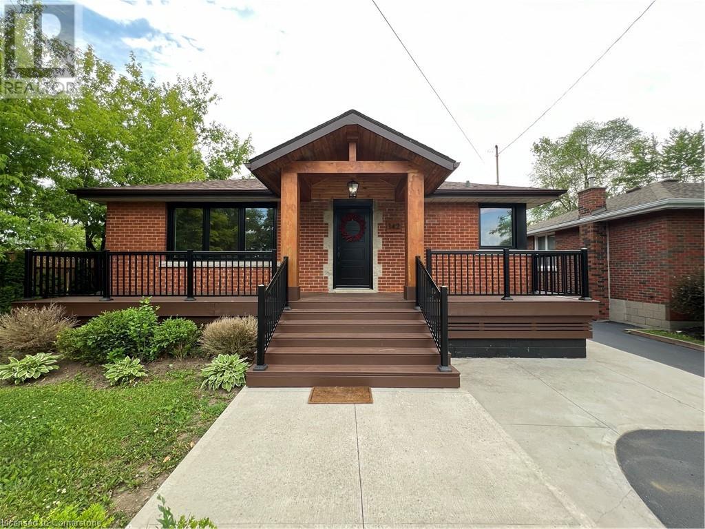 142 S Bend Rd E, Hamilton, ON L9A 2B6