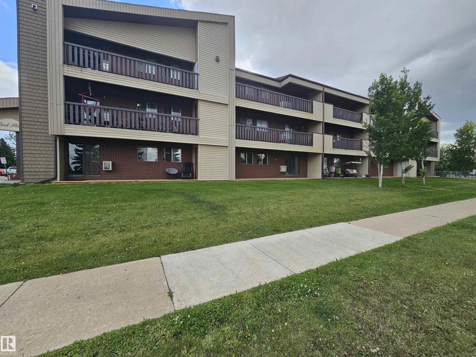5607 31 St Unit 309, Lloydminster, AB T9V 2H3