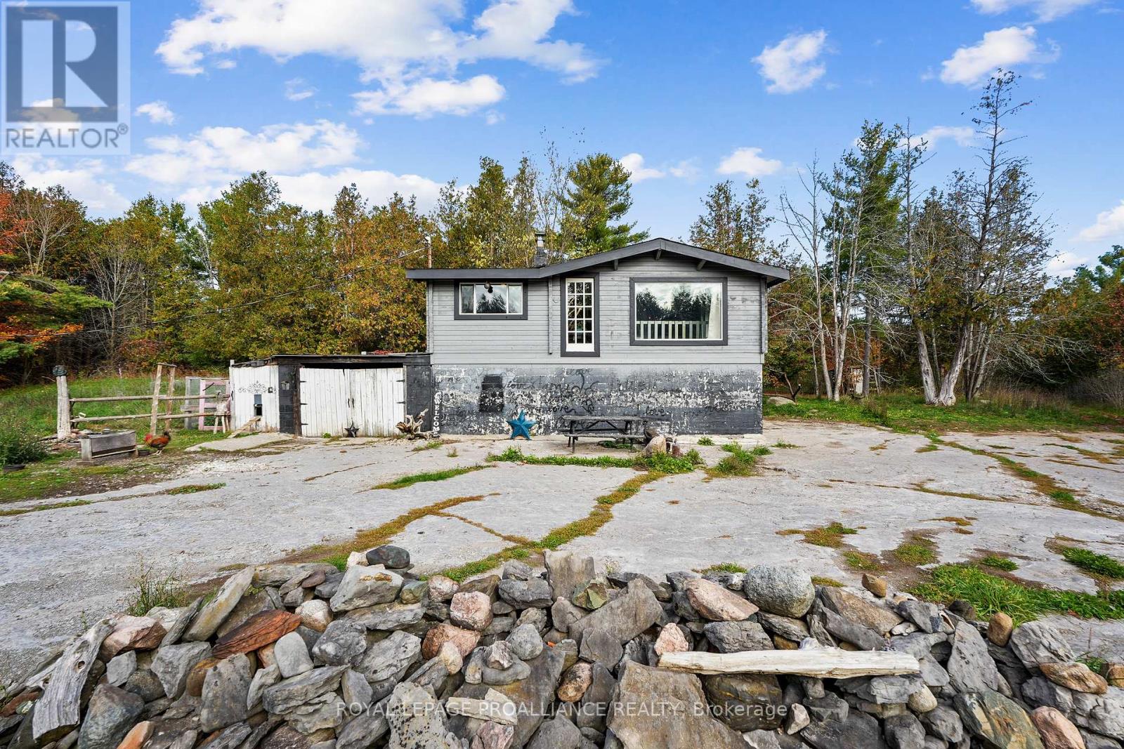 1125 Bateman Rd, Stirling-Rawdon, ON K0K 3C0