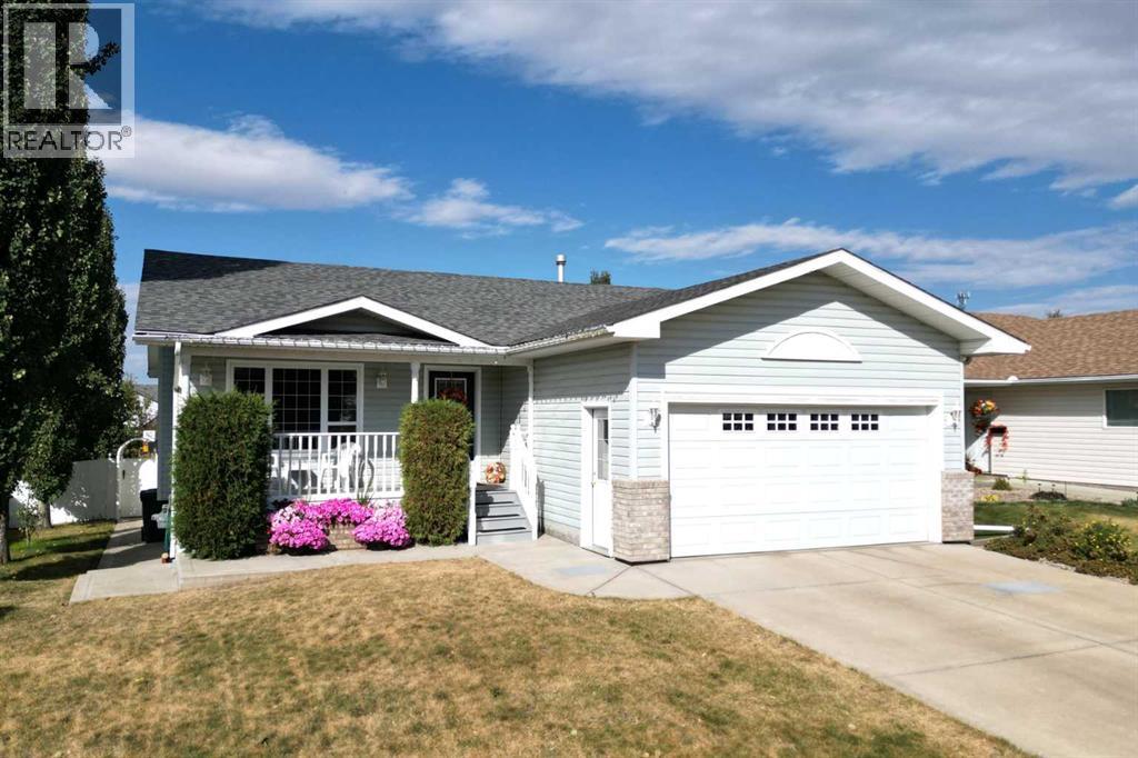54 Ave Cres Unit 4514 #a, Innisfail, AB T4G 1X8