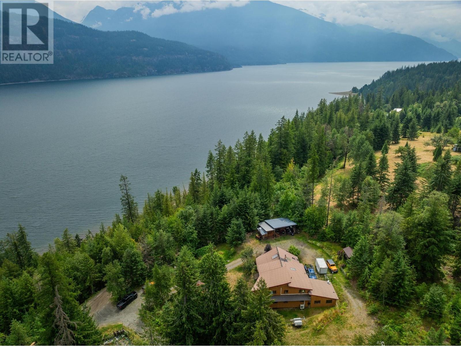 9413 Shutty Bench Rd, Kaslo, BC V0G 1M0