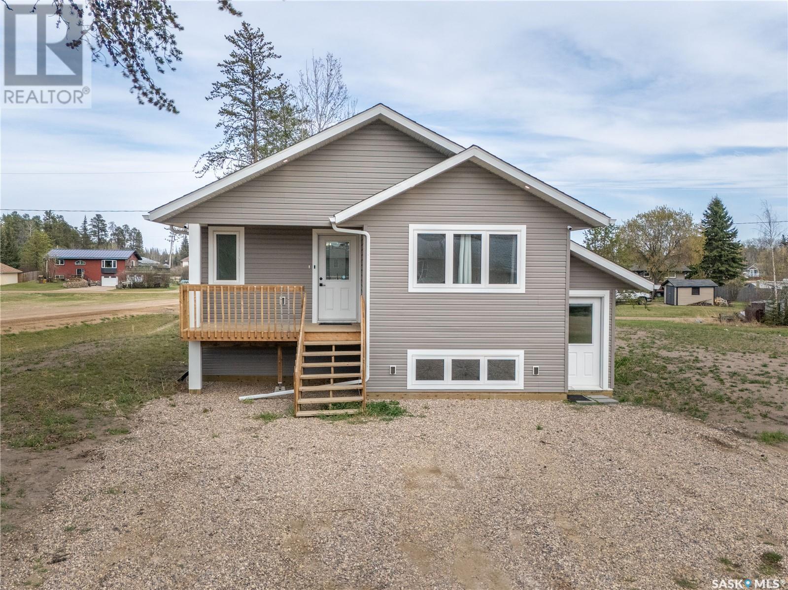 126 2 Street West, Pierceland, SK S0M 2K0