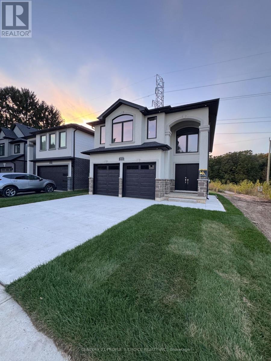 2641 Bobolink Ln, London, ON N6M 0J9
