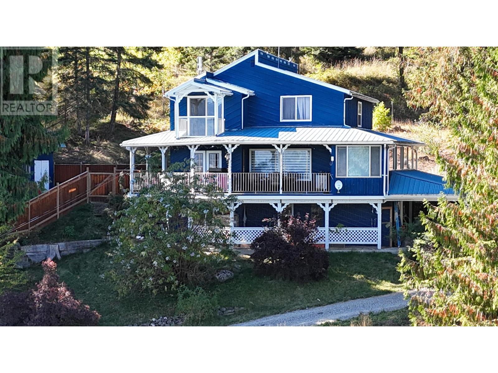 1621 Evans Rd, Creston, BC V0B 1G7