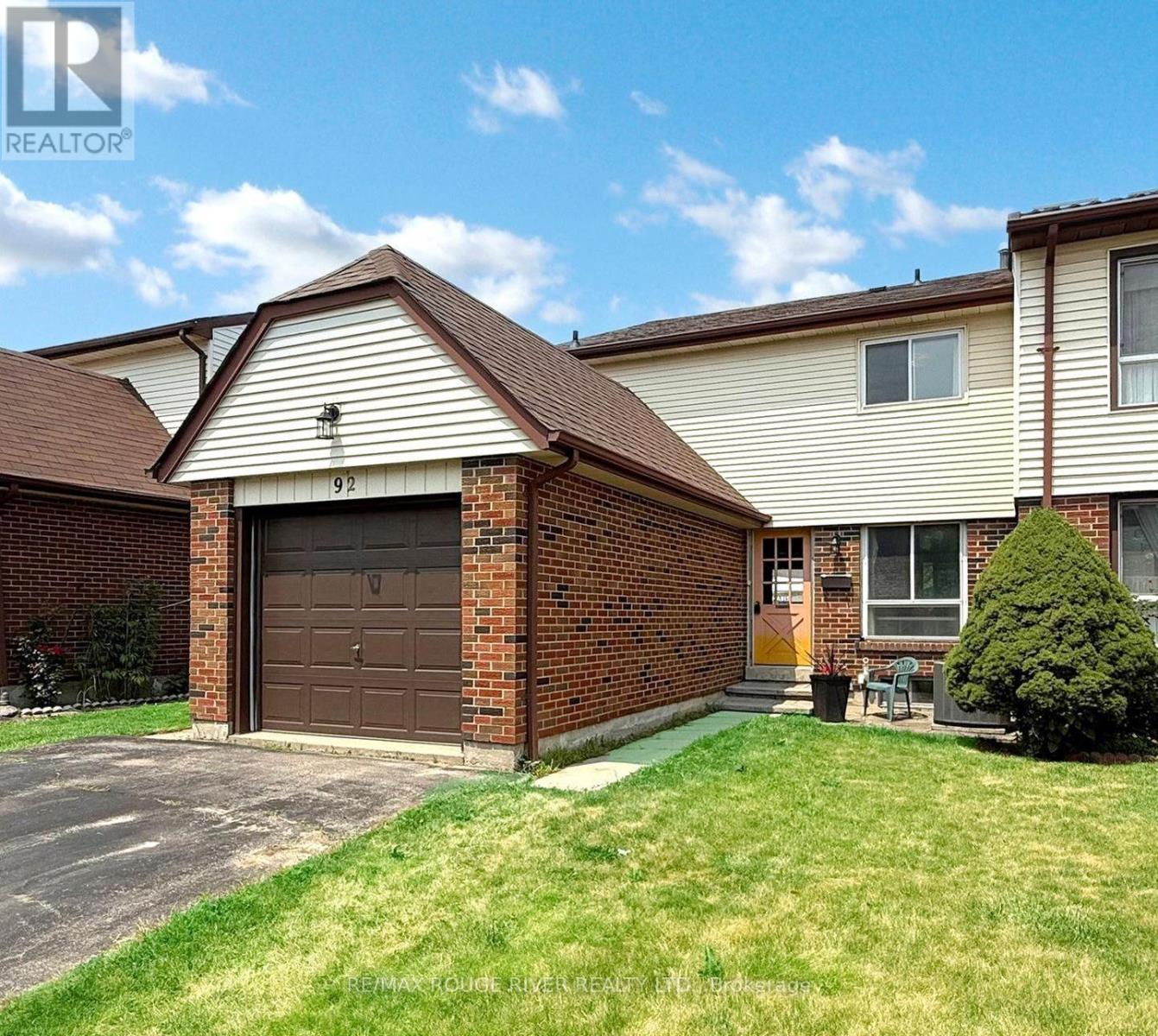 92 Purvis Cres, Toronto, ON M1B 1H9