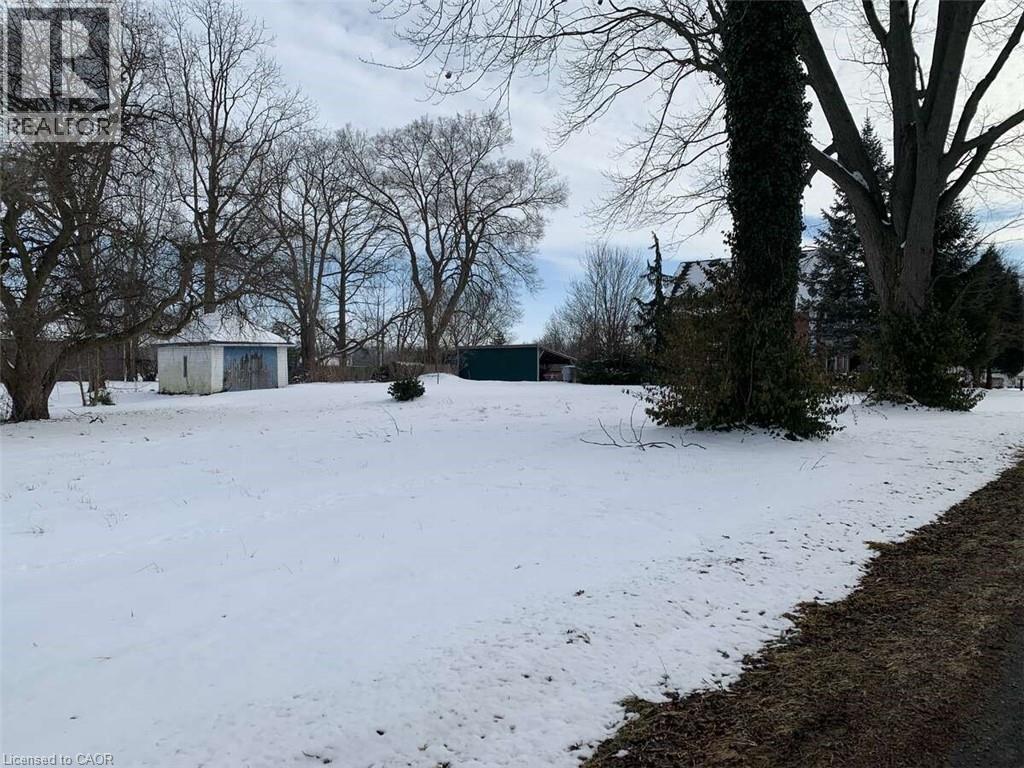 582 Florence Rd, Dawn-Euphemia, ON N0P 1R0