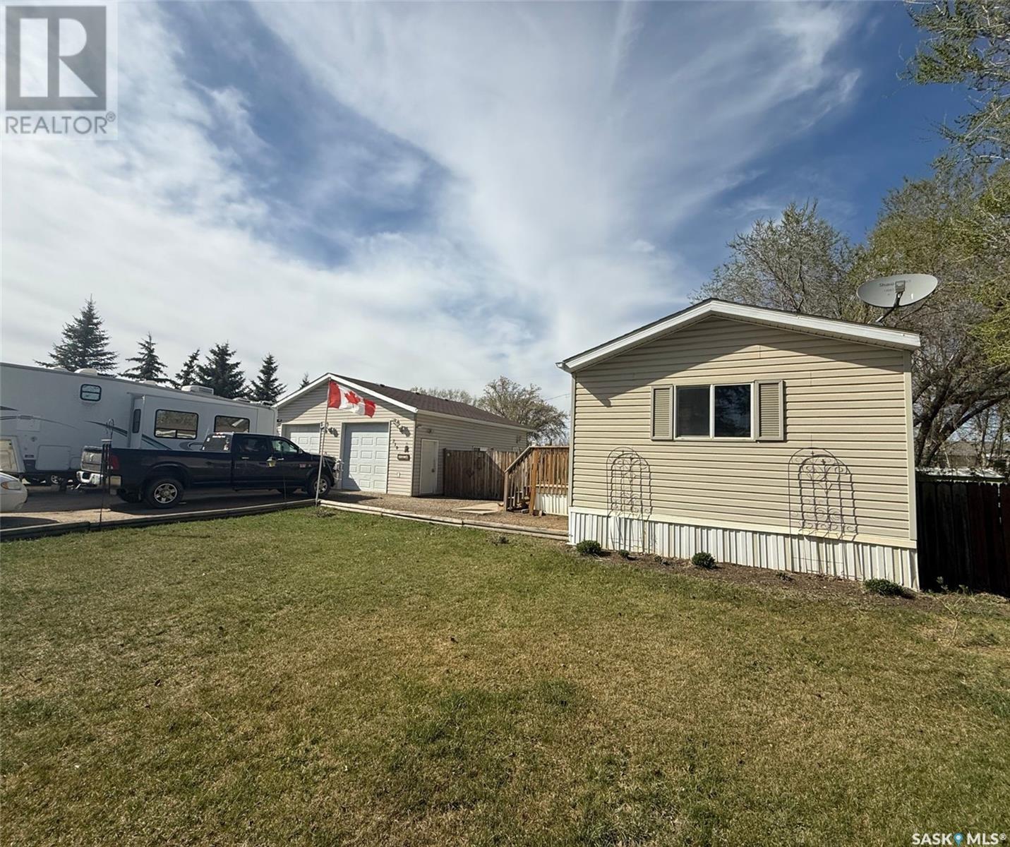 210 5th Avenue West, Maidstone, SK S0M 1M0