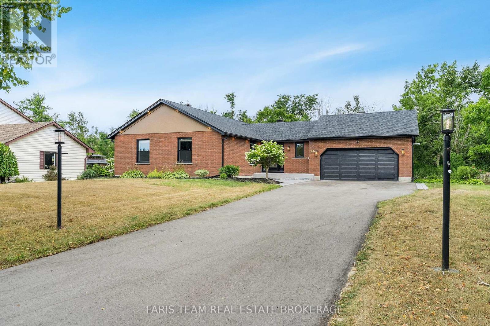 46 Elvyn Cres, Oro-Medonte, ON L0L 2E0