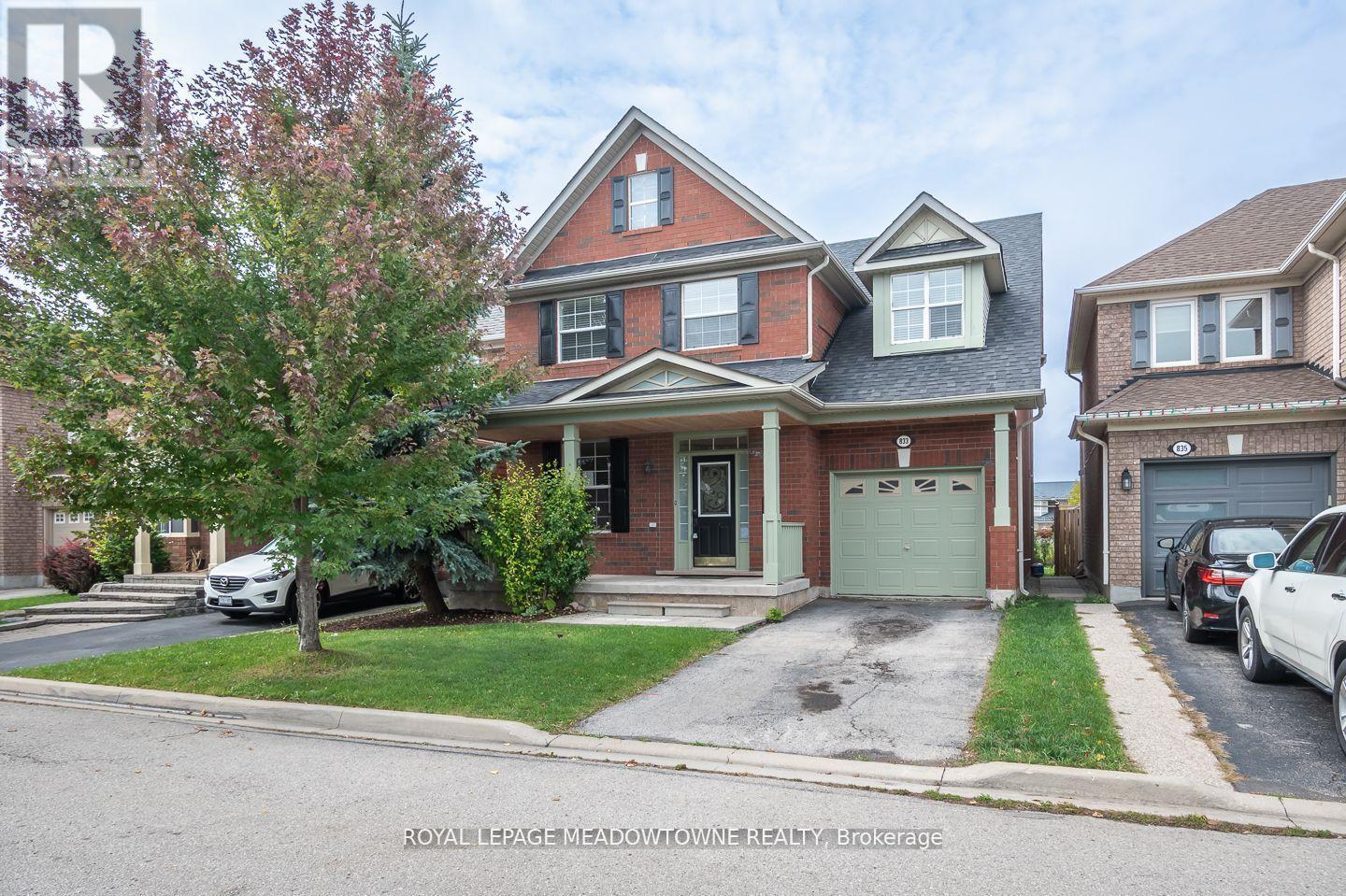 833 Watson Ter, Milton, ON L9T 5Z8