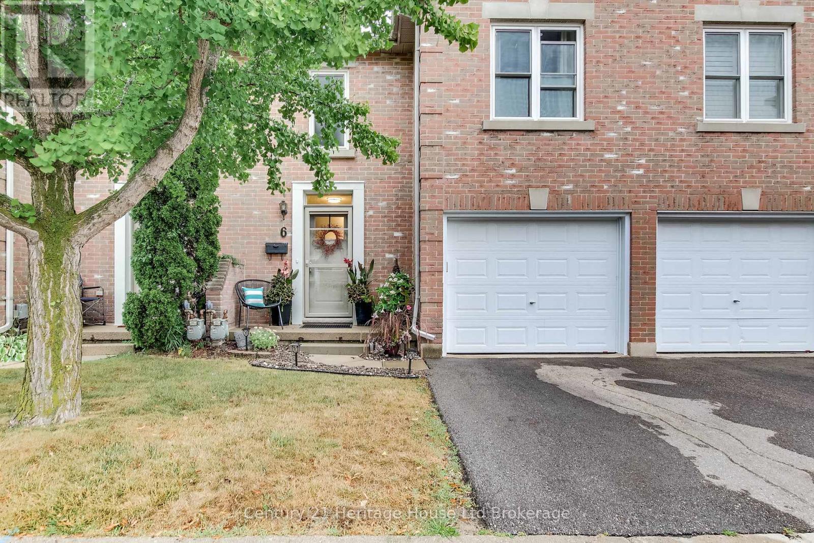 6 395 Springbank Ave N, Woodstock, ON N4T 1P8