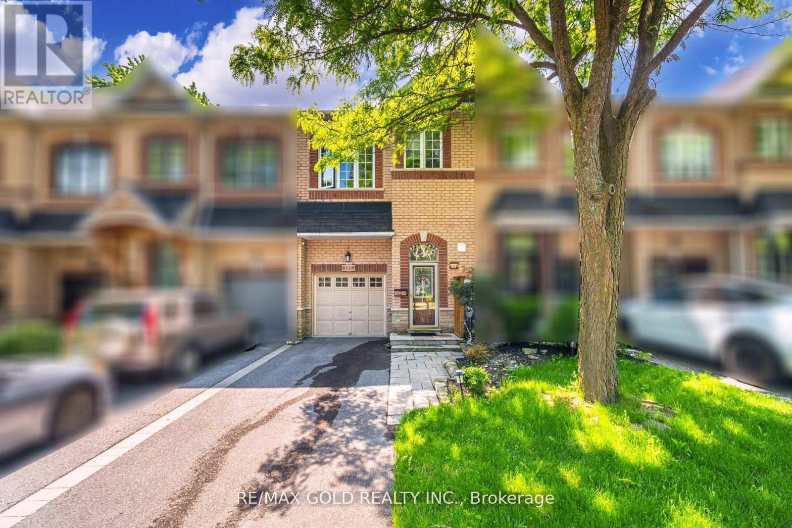 10 61 Nelson St W, Brampton, ON L6X 1C4