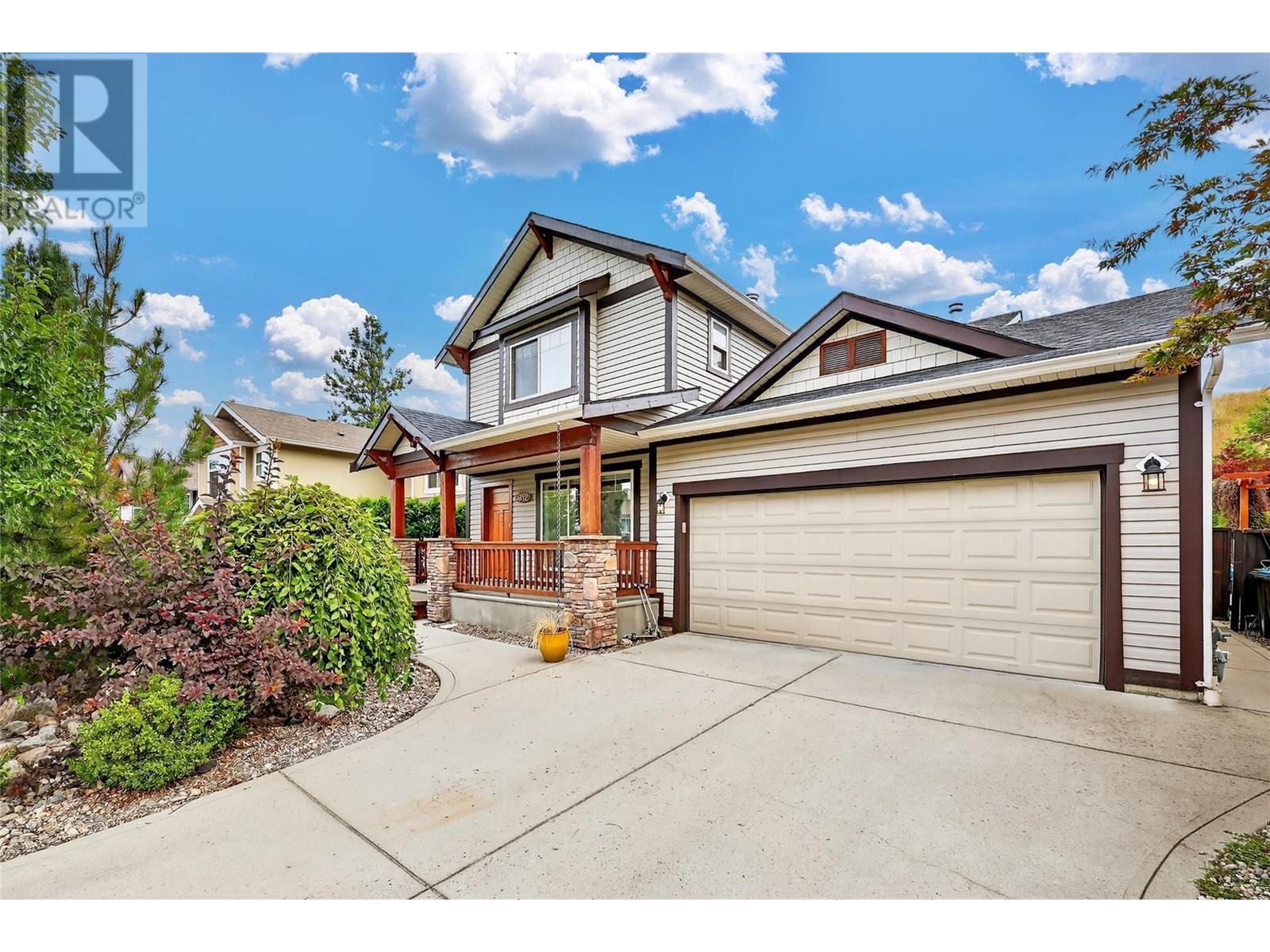 982 Paret Cres, Kelowna, BC V1W 4X9