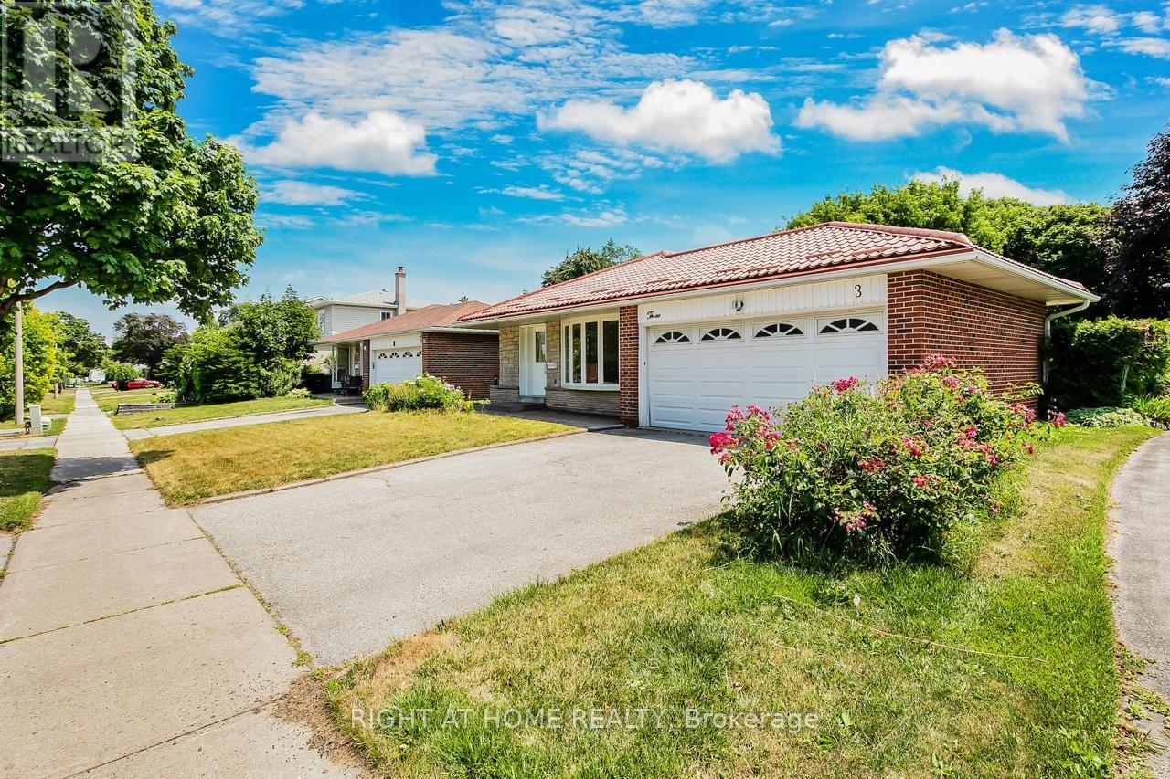 3 Glendower Circuit, Toronto L'amoreaux, ON M1T 2Y9