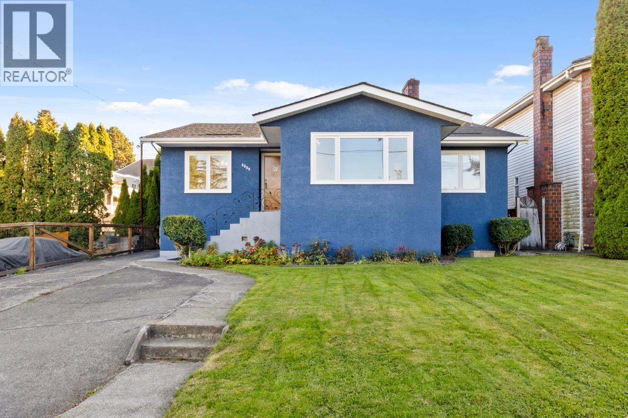 2880 Oxford St, Vancouver, BC V5K 1N6