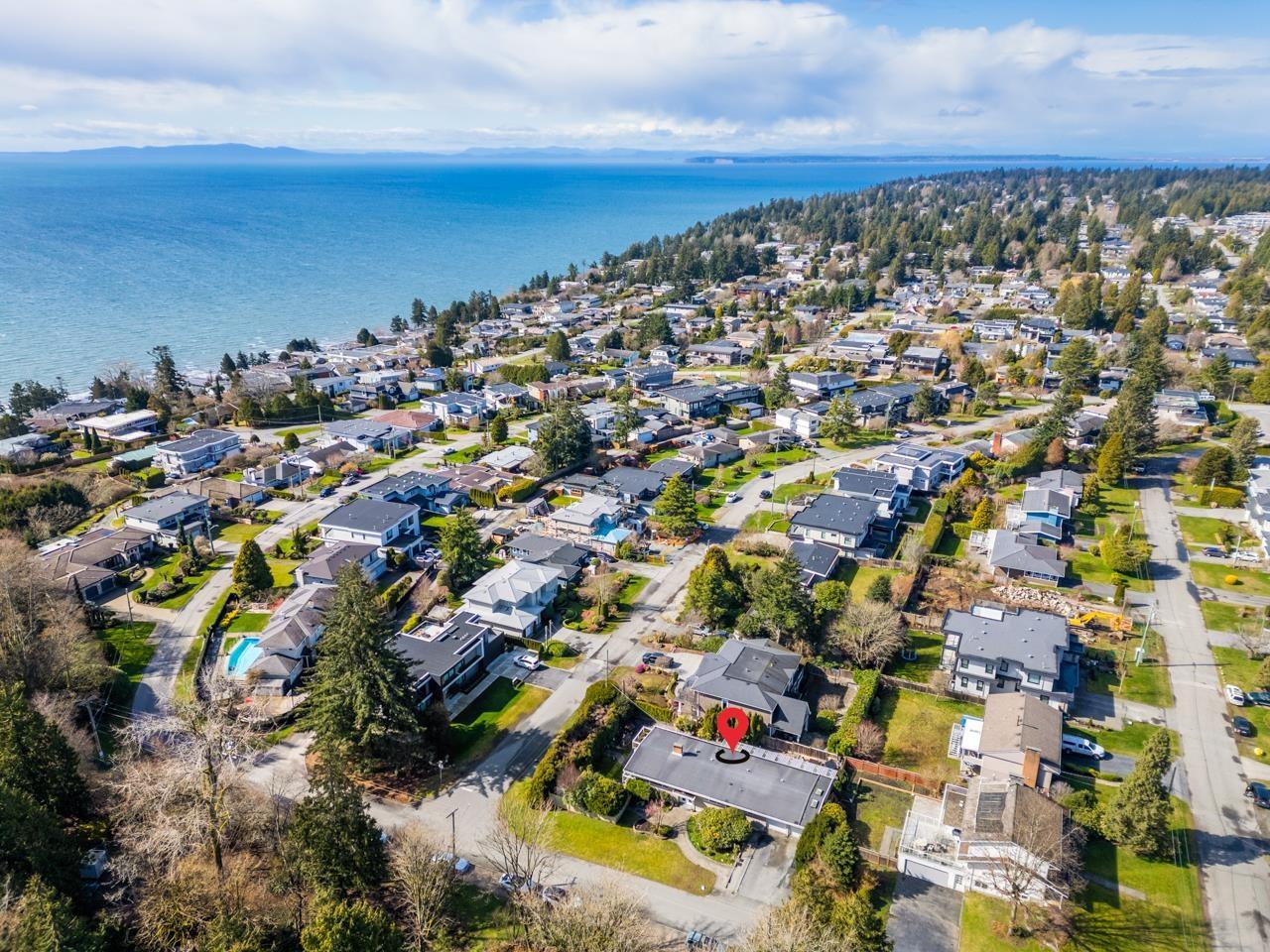 1501 High St, White Rock, BC V4B 3N8
