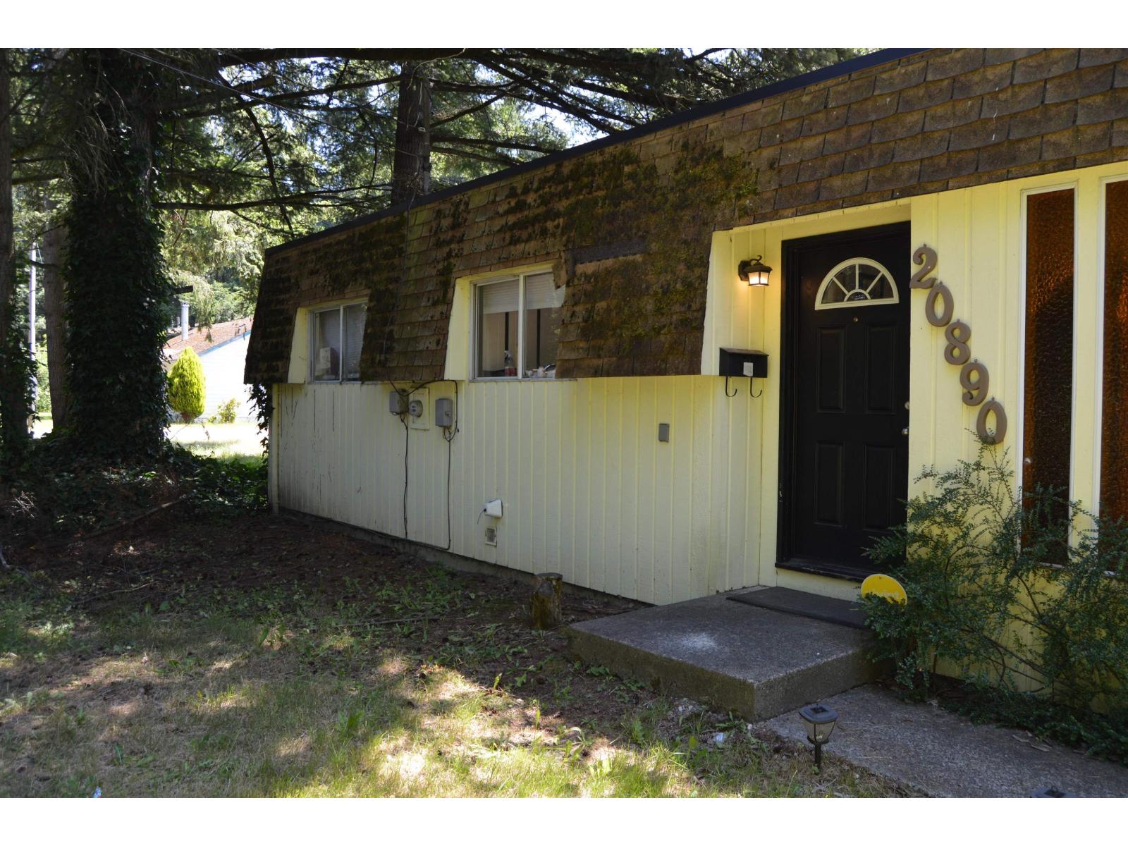 42 Avenue Unit 20890, Langley, BC V3A 5A1