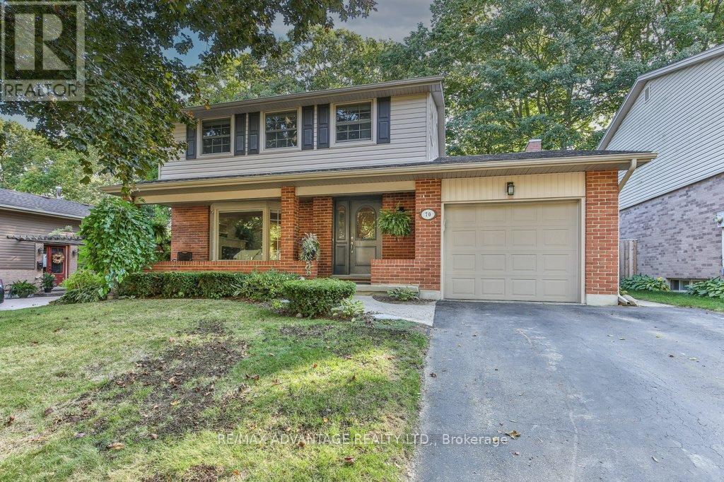 70 Fairlane Rd, London, ON N6K 3E4