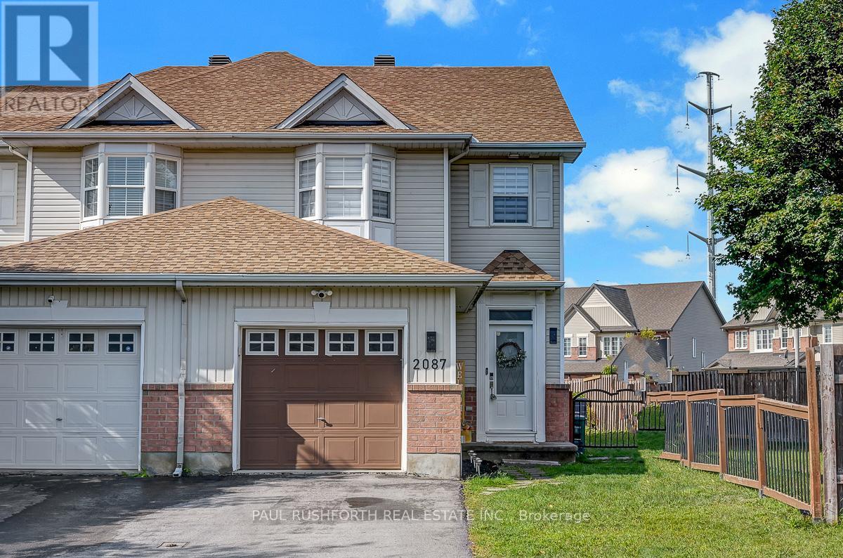 2087 Breezewood St, Ottawa, ON K4A 4R7