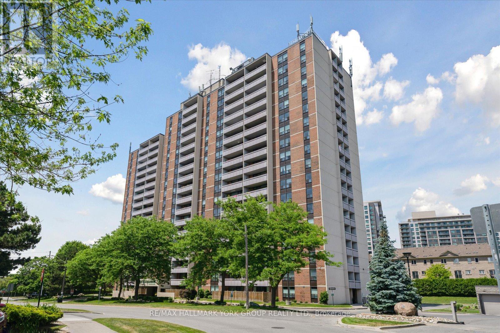 701 1210 Radom St, Pickering, ON L1W 2Z3