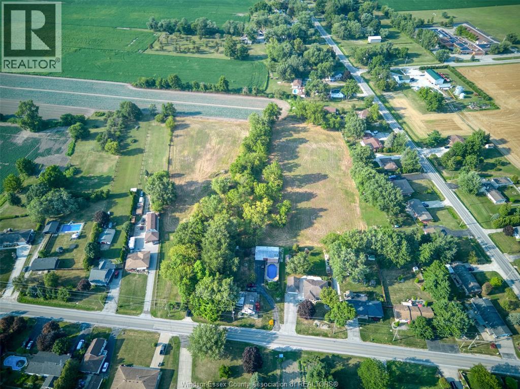 1097 Martin Ln, Lasalle, ON N9J 2R2