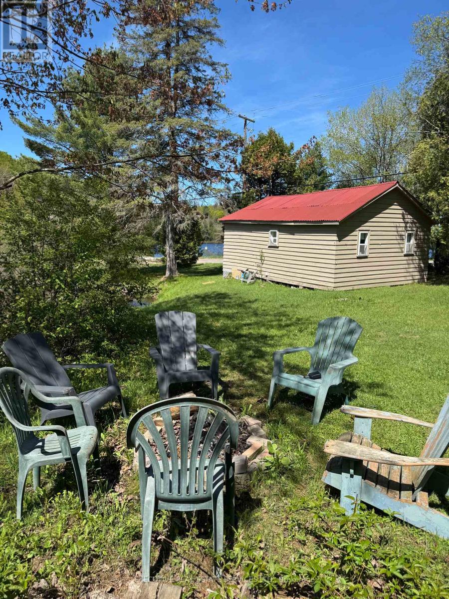1438 Echo Lake Rd, Lake of Bays, ON P0B 1A0