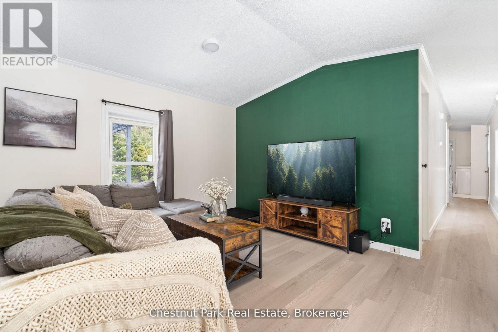 40 21 Mount Vernon Trl W, Huntsville, ON P1H 1E3
