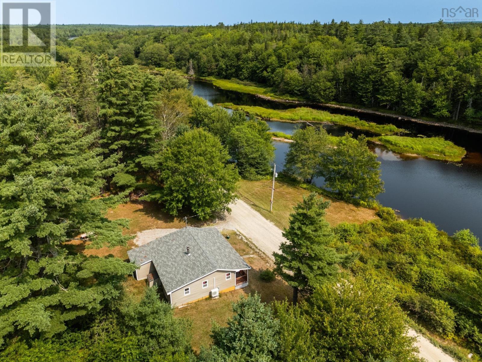 545 Depot Rd, East Kemptville, NS B5A 5P7
