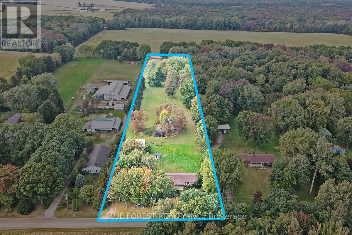 612 Trillium Dr, Southwest Middlesex, ON N0L 1Z0