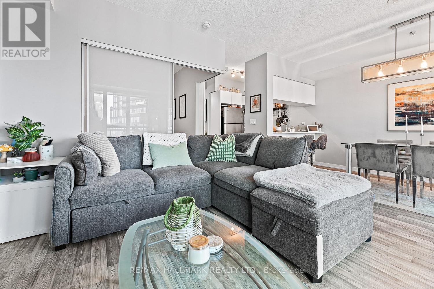 709 69 Lynn Williams St, Toronto, ON M6K 3R7