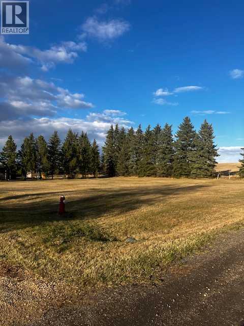 2 Street S Unit 228, Huxley, AB T0A 1X0
