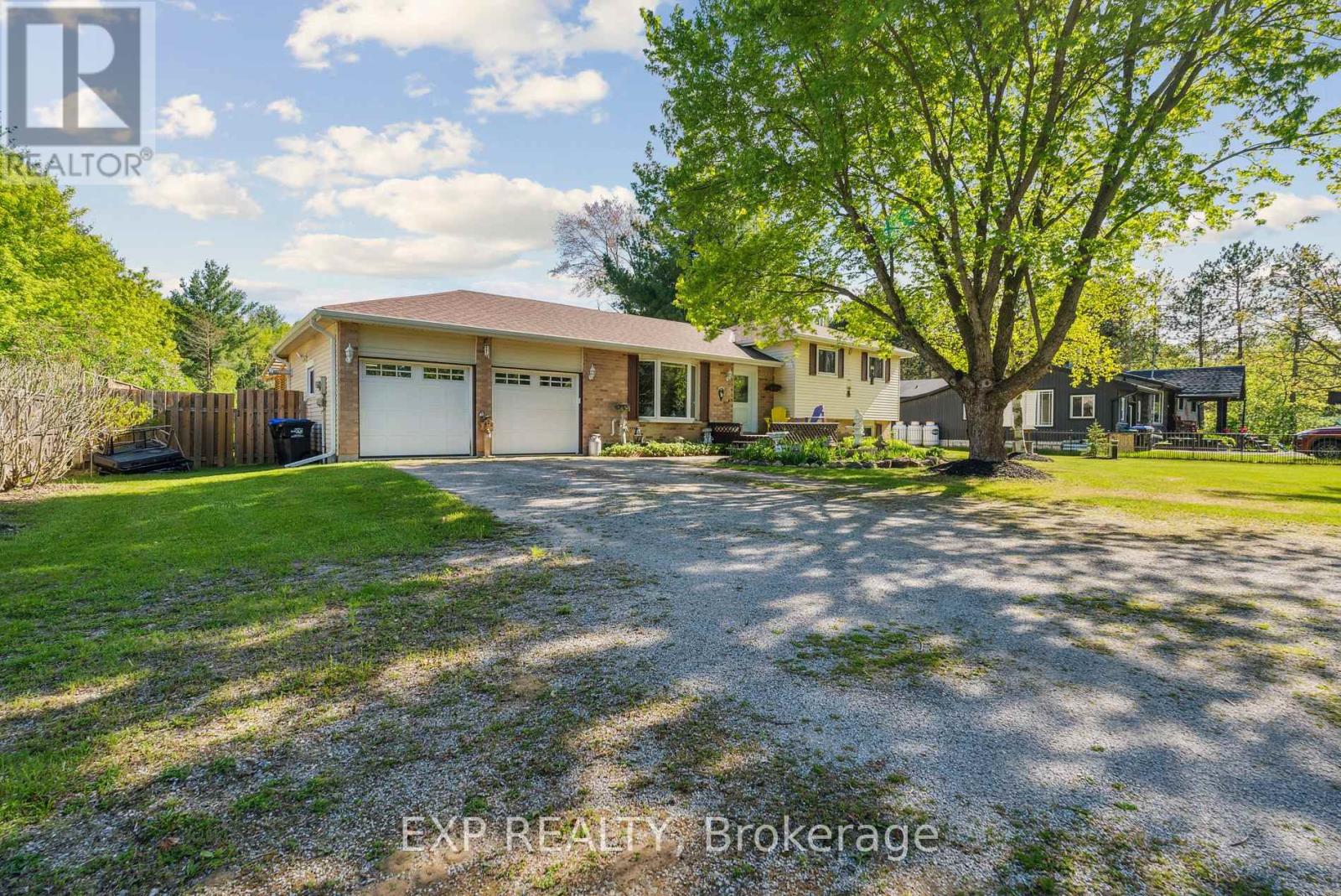 8245 Main St, Adjala-Tosorontio, ON L0M 1J0