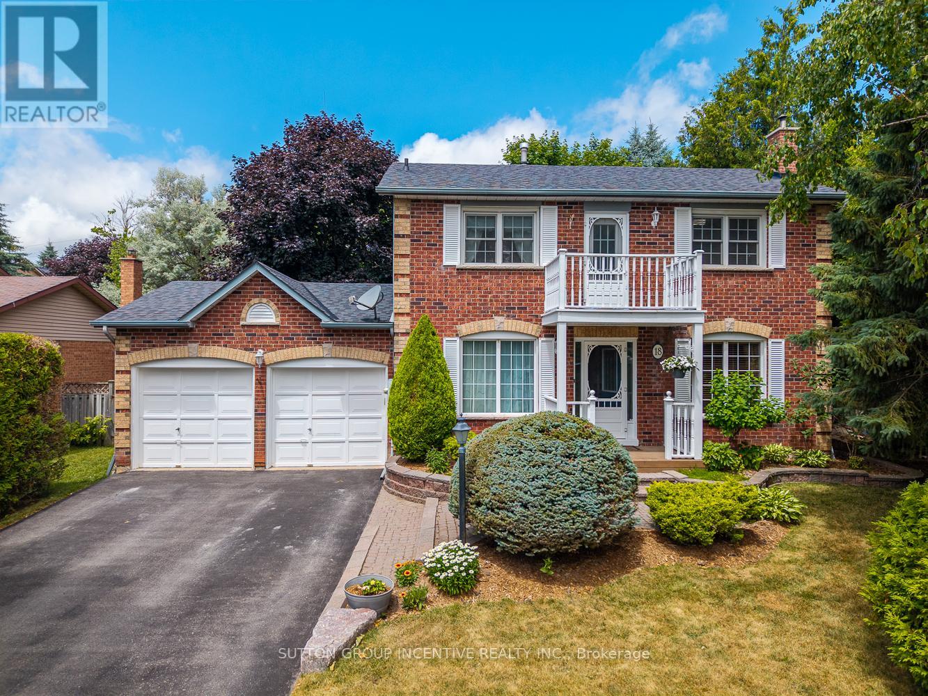 18 Heritage Rd, Innisfil, ON L0L 1L0