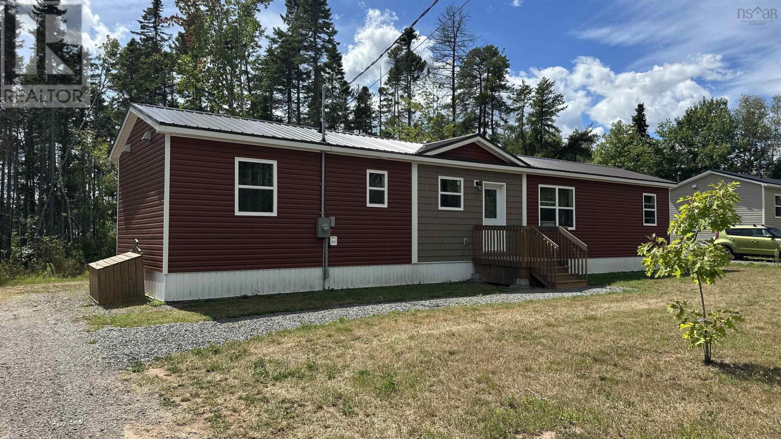 530 Sunset Ave, Oxford, NS B0M 1P0