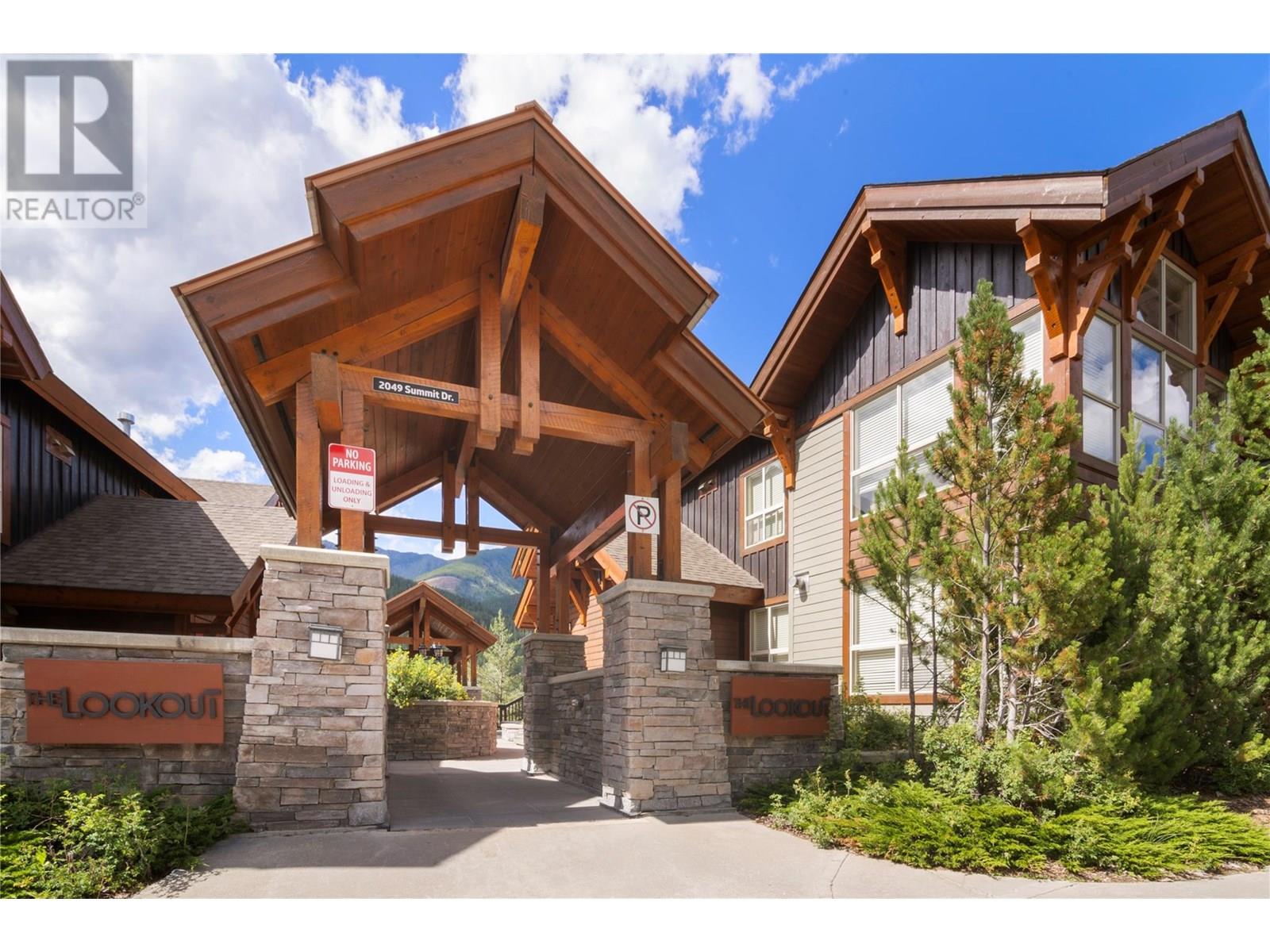 2049 Summit Drive Unit 311c, Panorama, BC V0A 1T0