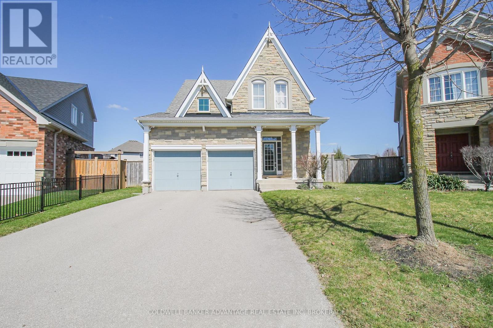 6366 Dilalla Cres, Niagara Falls, ON L2H 0C9