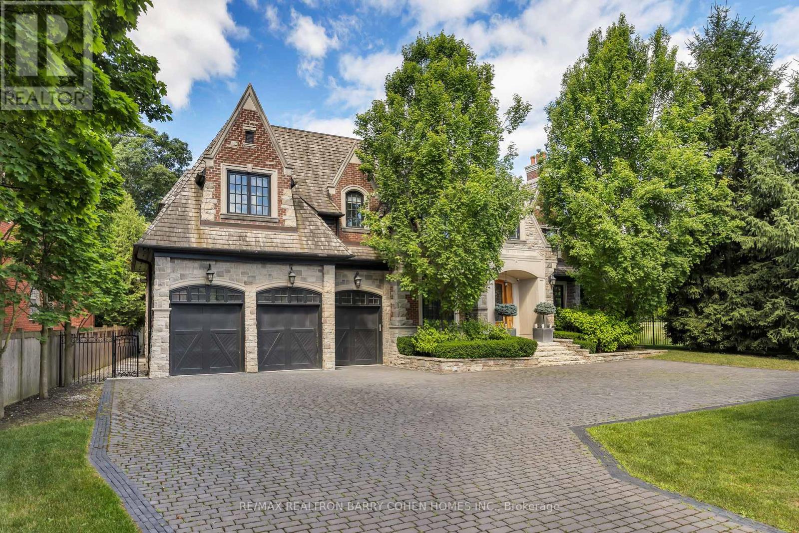 76 Arjay Cres, Toronto, ON M2L 1C7