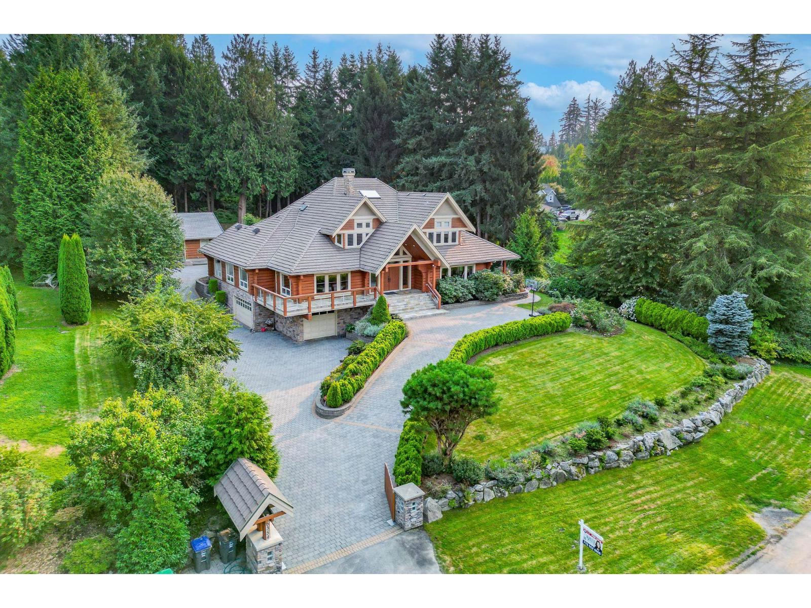 30 Avenue Unit 16354 #b, Surrey, BC V3Z 0E3