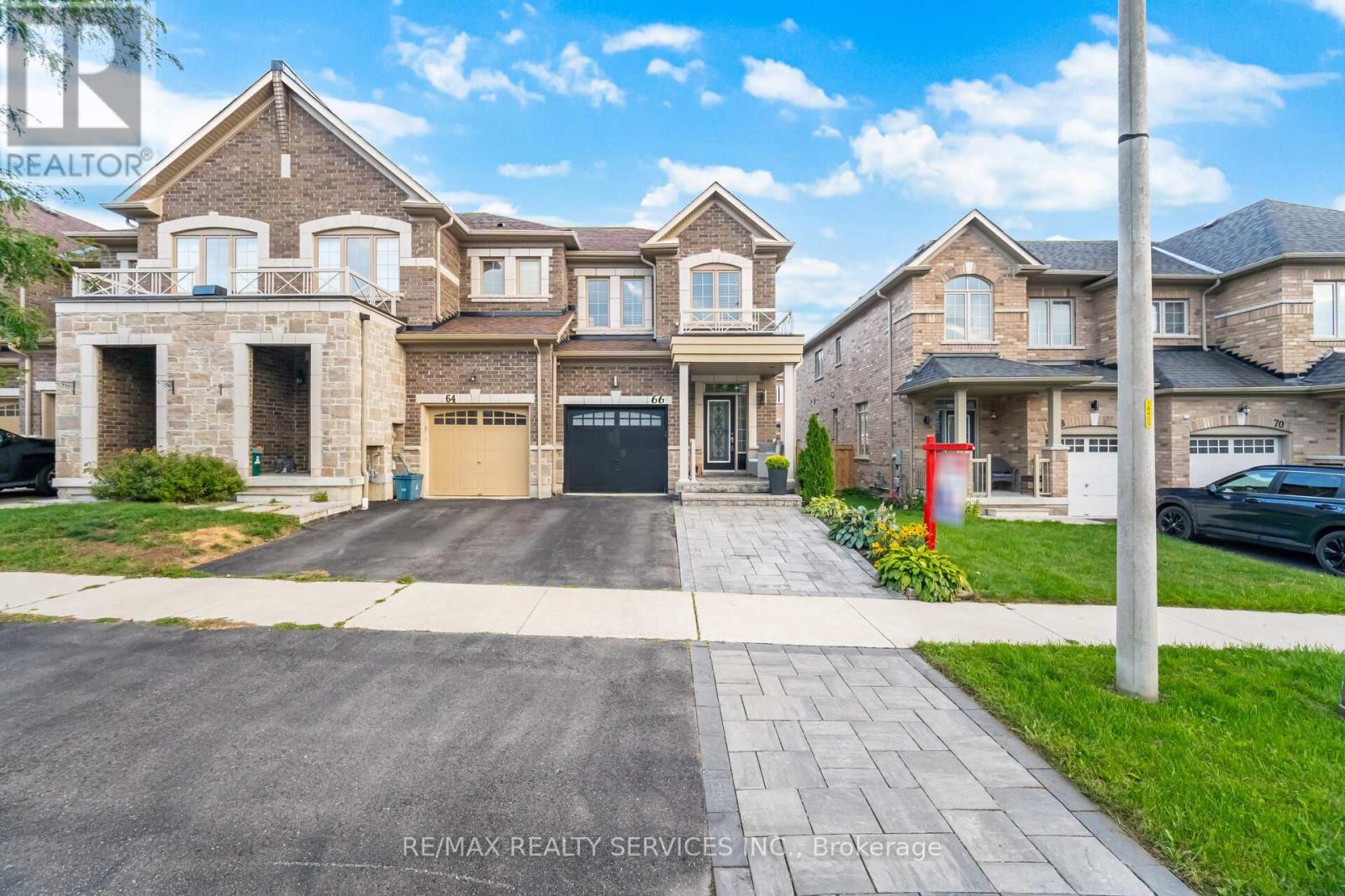 66 Rimrock Cres, Whitby, ON L1N 0E5