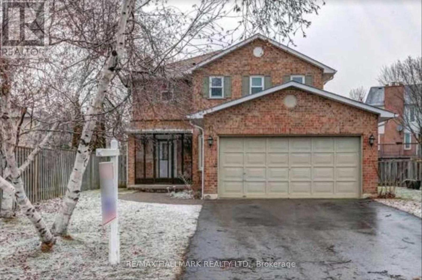 11 Empson Ct, Ajax, ON L1S 3Y3