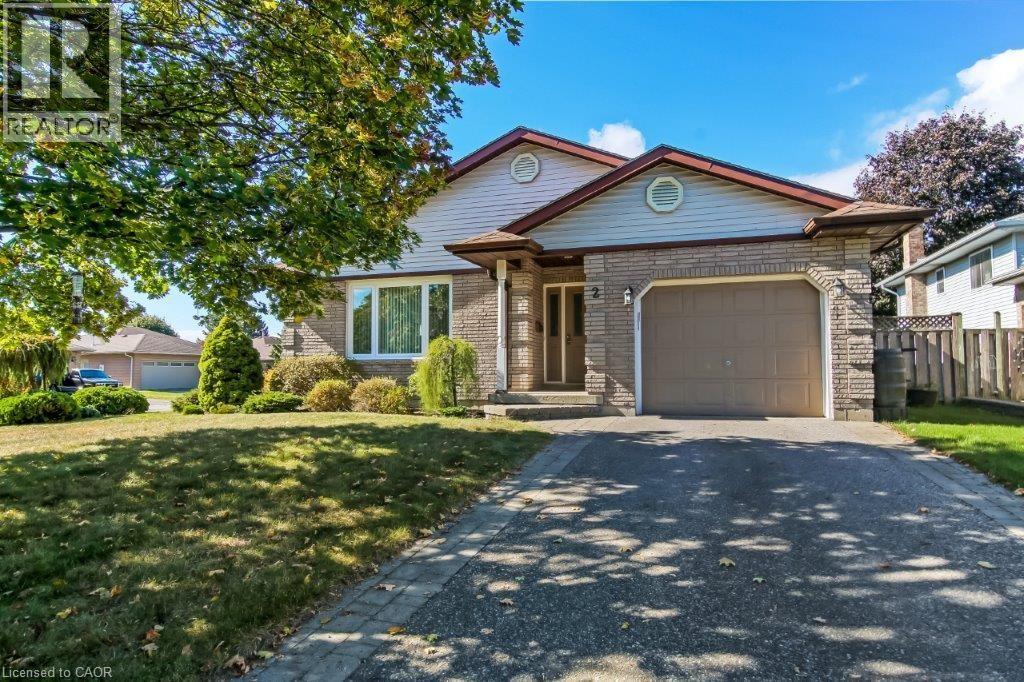 2 Falls Cres, Simcoe, ON N3Y 5J7