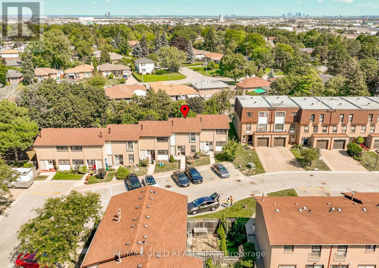 61 46 Dearbourne Blvd, Brampton, ON L6T 1J7